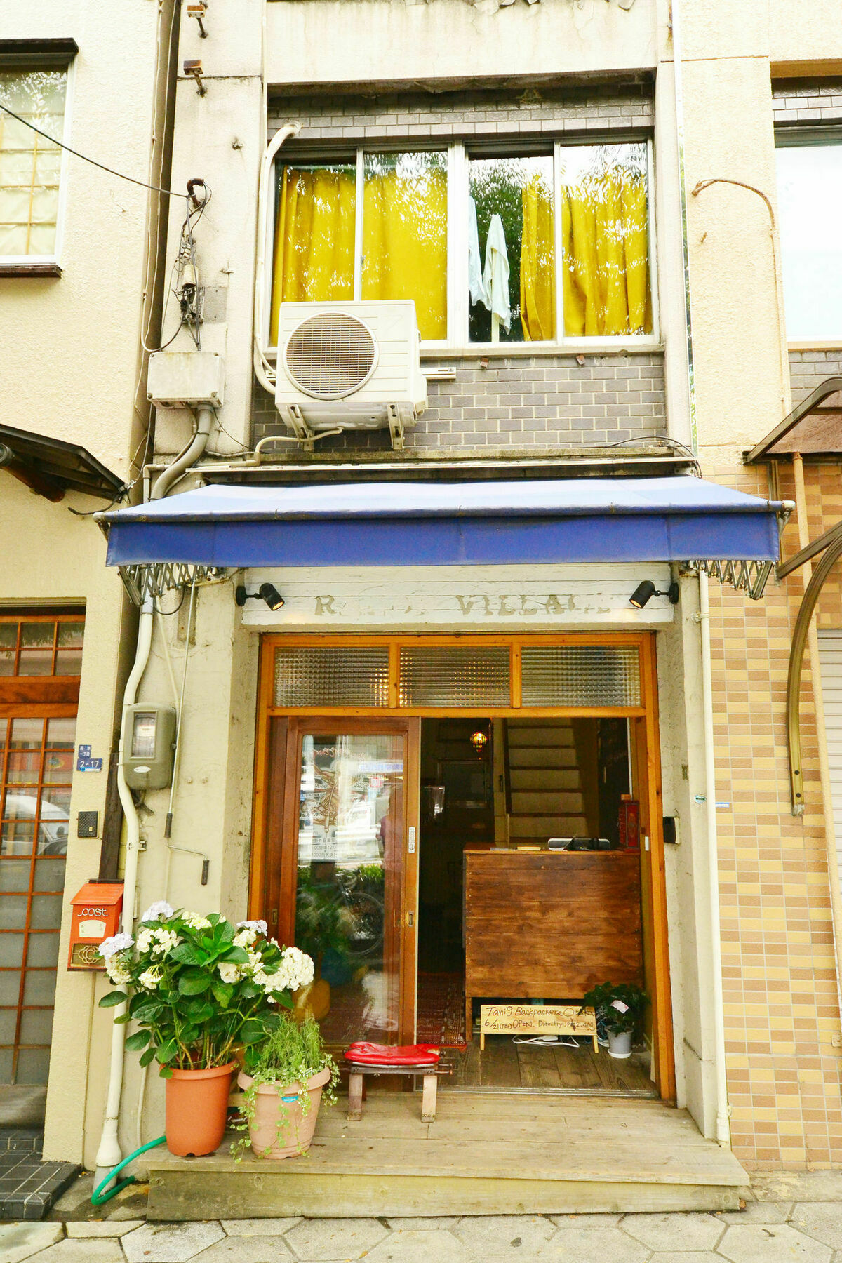 Tani9 Backpackers Osaka Hotel Exterior photo